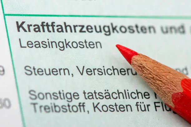 Steuerliche Absetzungen für Firmenfahrzeuge in Deutschland: So sparen Unternehmer richtig
