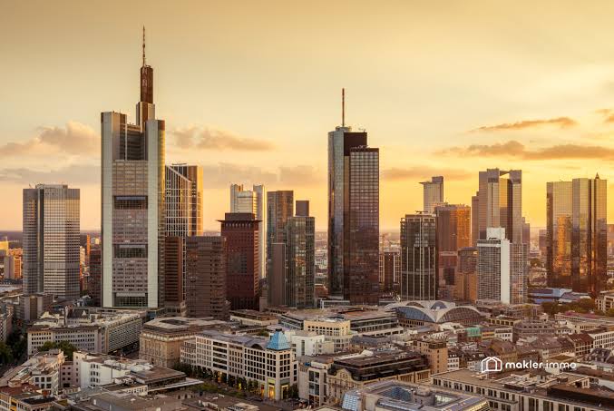 Die 5 besten Verkäufermakler-Services in Frankfurt – Wohnimmobilien für stärkere Nachfrage positionieren